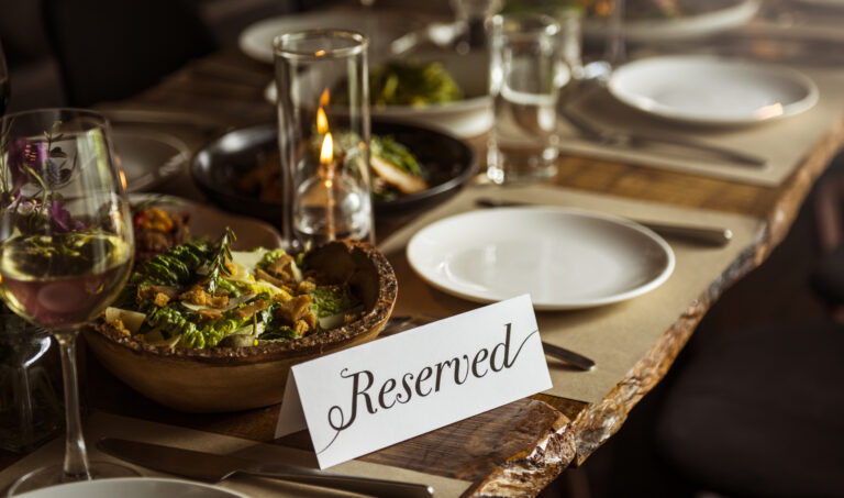 How Digital Marketing for Restaurants Can Boost Reservations and Revenue